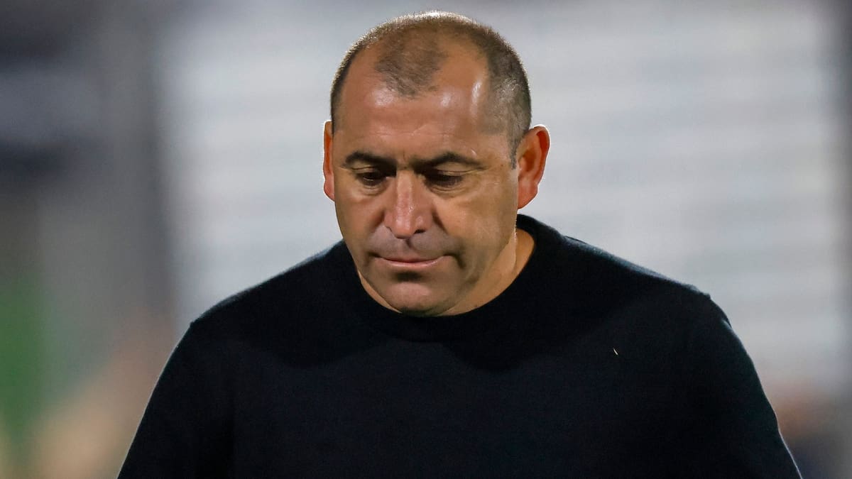 Otro DT del fútbol chileno en la cornisa: “Si no sigue funcionando, lo más probable es que no continúe”
