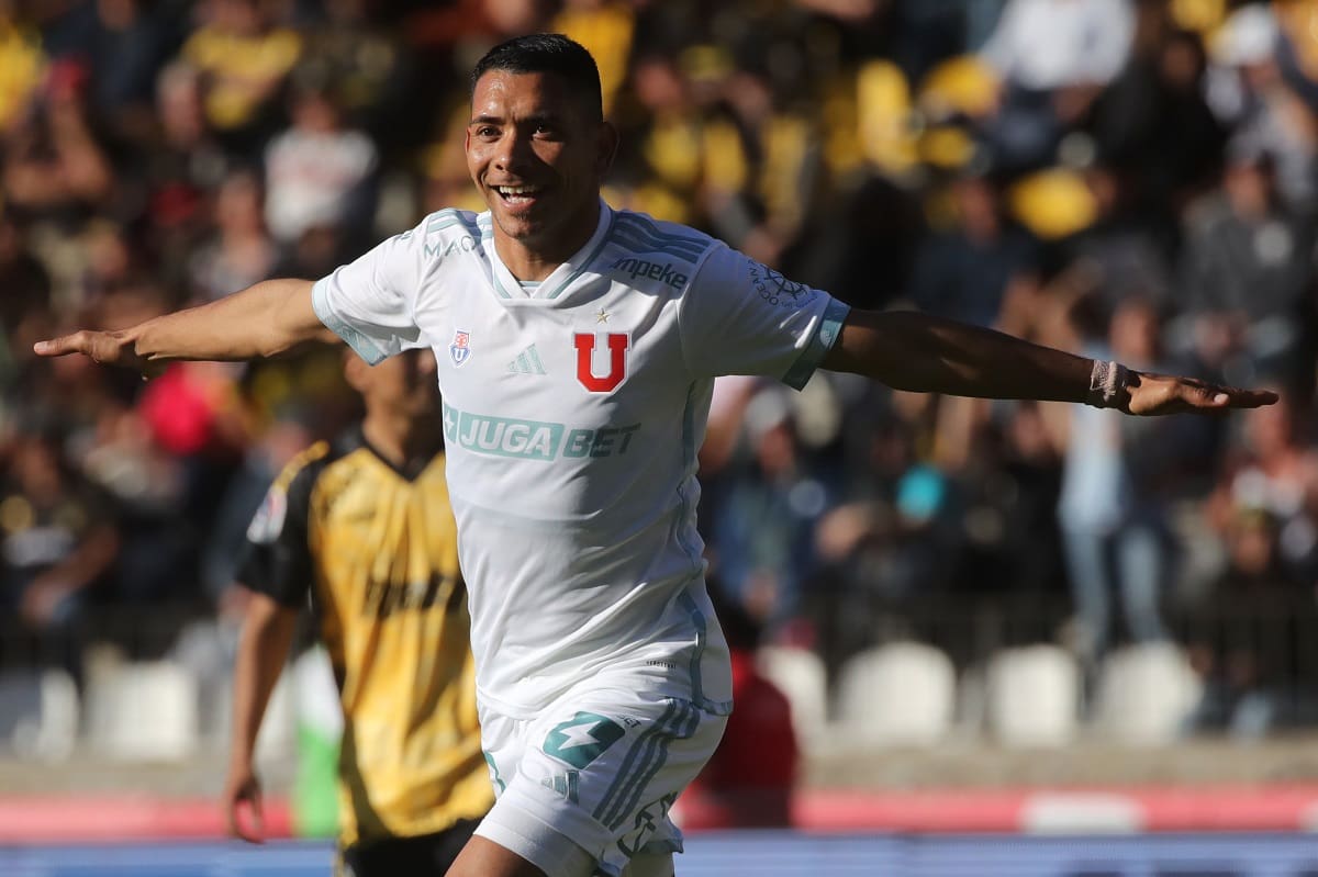 Cristián Palacios le dio el triunfo a Universidad de Chile sobre Coquimbo Unido. Agencia Aton