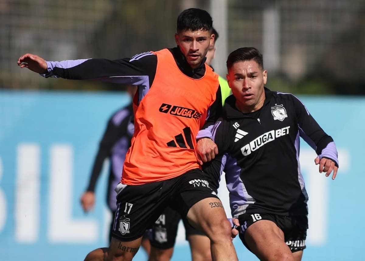 con un pie fuera del Estadio Monumental. Foto: Colo Colo.