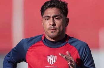 Allanaron casa de futbolista argentino por tenencia de material de abuso sexual infantil