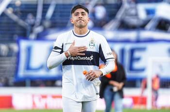 El grave error que podría cometer Colo Colo si contrata a un viejo anhelo para su delantera