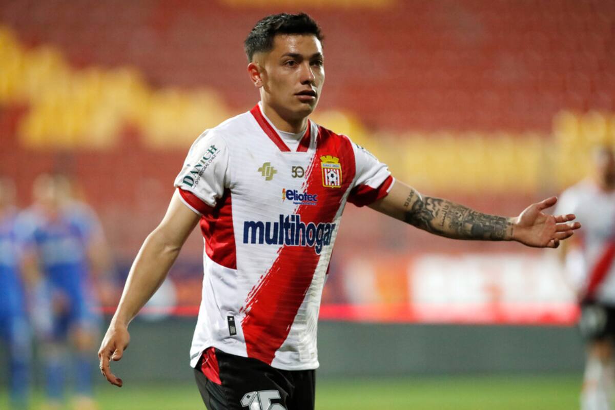 se fue a Primera B con Curicó Unido (Foto: Photosport)