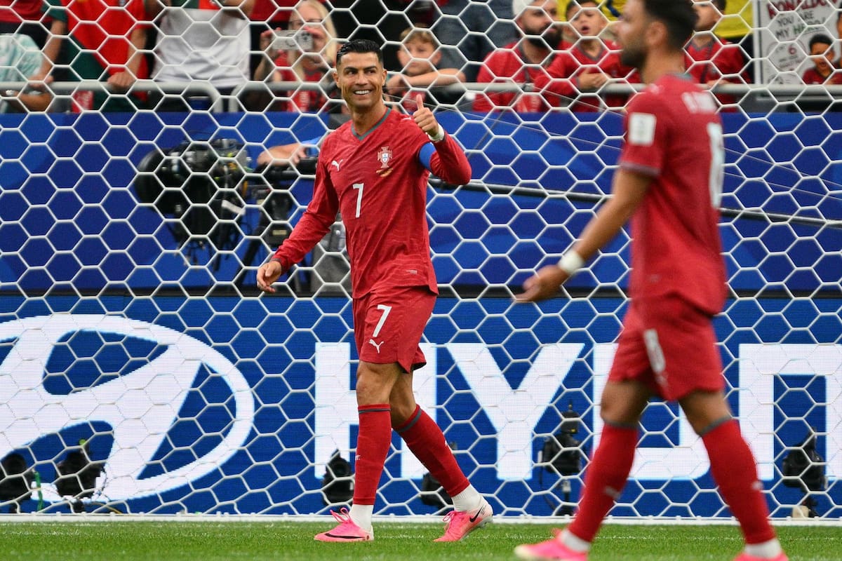 El Bicho en el Portugal vs. RD Congo. Foto: EFE.