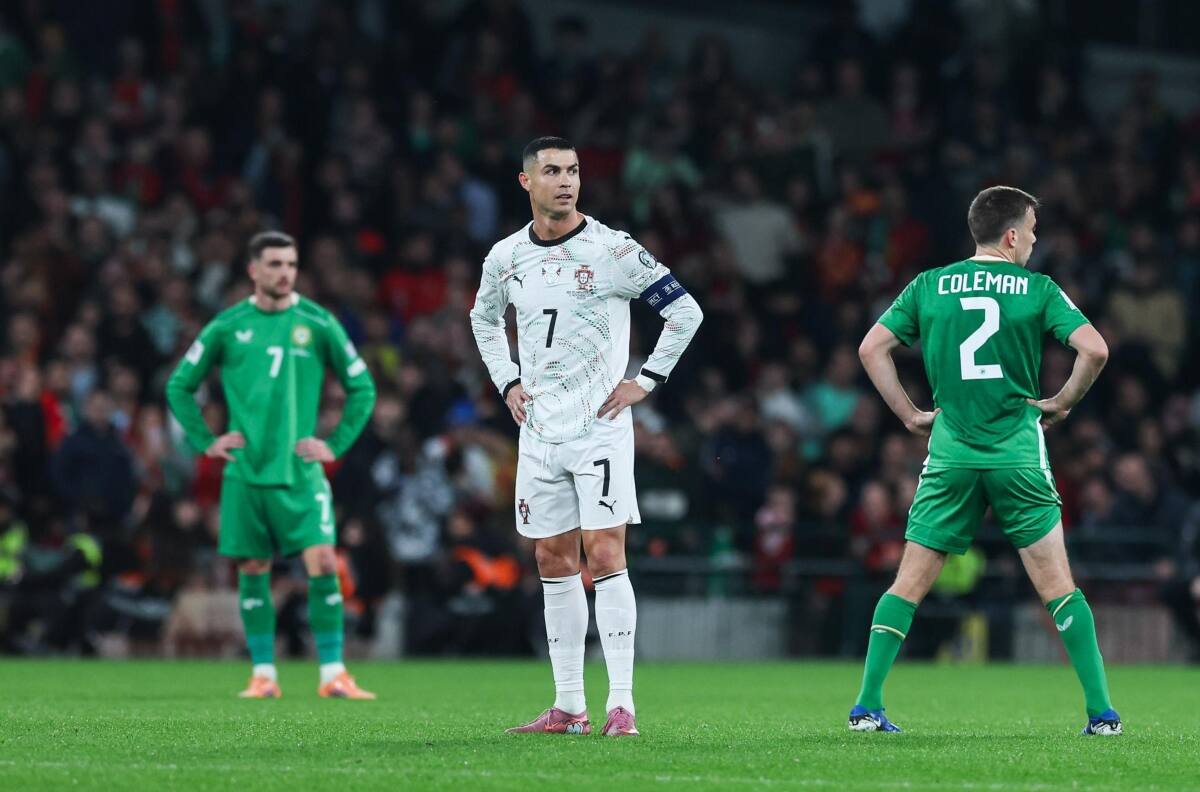 VIDEO | Perdió el control: a Cristiano Ronaldo lo expulsaron frente a Irlanda por este feroz codazo