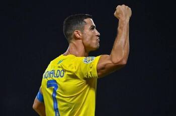 VIDEO | Cristiano Ronaldo sigue imparable y se acerca a los 900 goles en su carrera