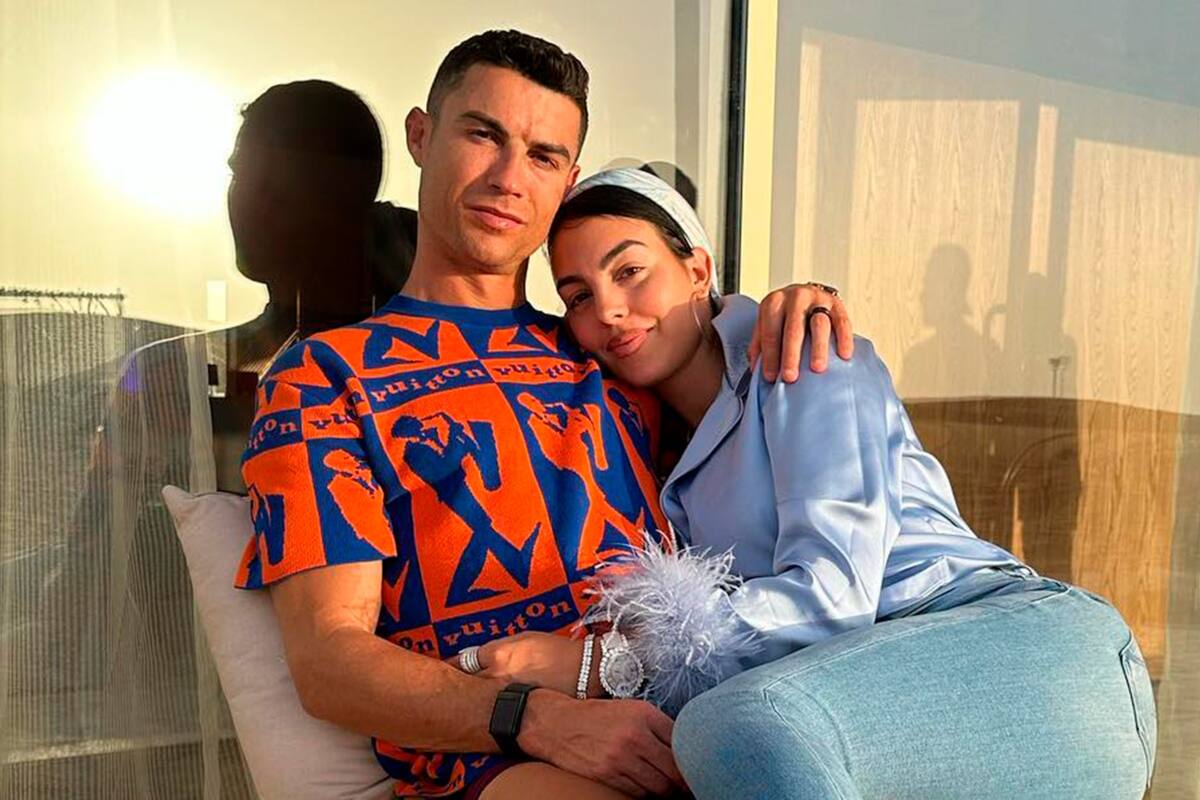 La madre de "CR7" sueña con ver a su hijo lejos de la modelo