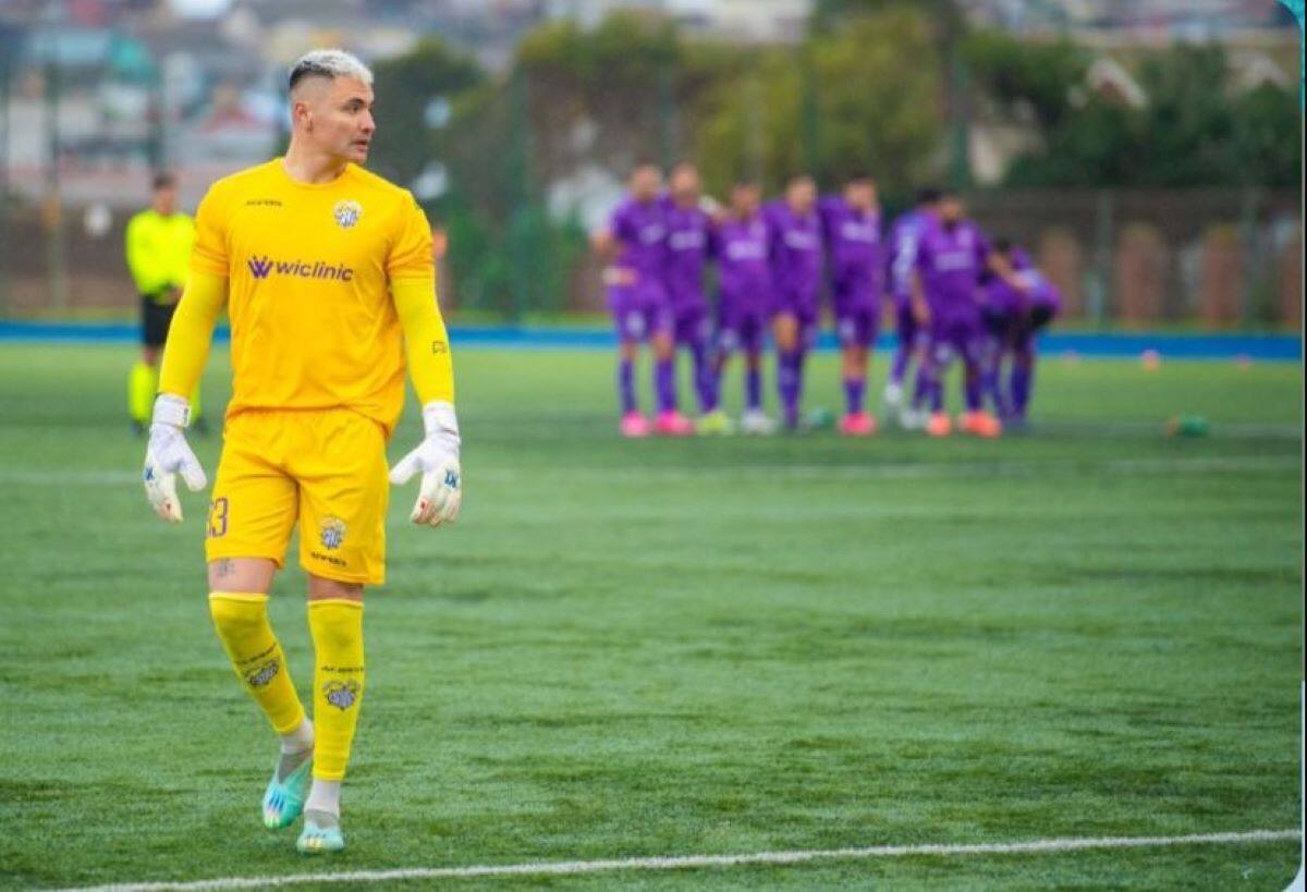 El golero fue suspendido por tres fechas. Foto: @rubenjeria/Instagram