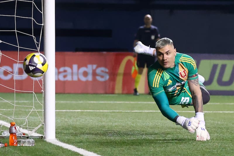 El portero podría regresar a la actividad en el fútbol chileno. Foto: Agencia ATON.
