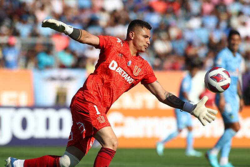 en partido de Universidad de Chile ante O'Higgins, temporada 2023.