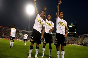 Se formó en Colo Colo, jugó en Italia y hoy se niega al retiro esperando el llamado de un club del fútbol chileno
