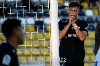 Incierto futuro: el drama que viven 2 jugadores de Universidad de Chile