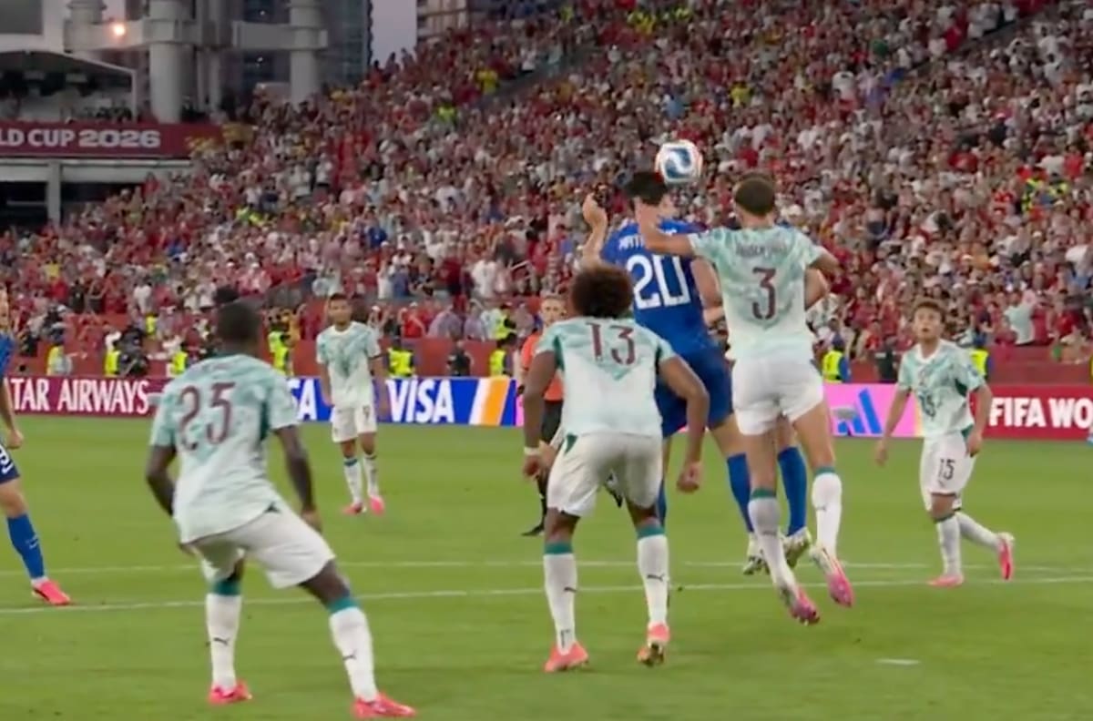VIDEO | ¿Bien anulado? Se desata la polémica por el actuar del VAR en lo que iba a ser el 2-2 de Croacia ante Portugal