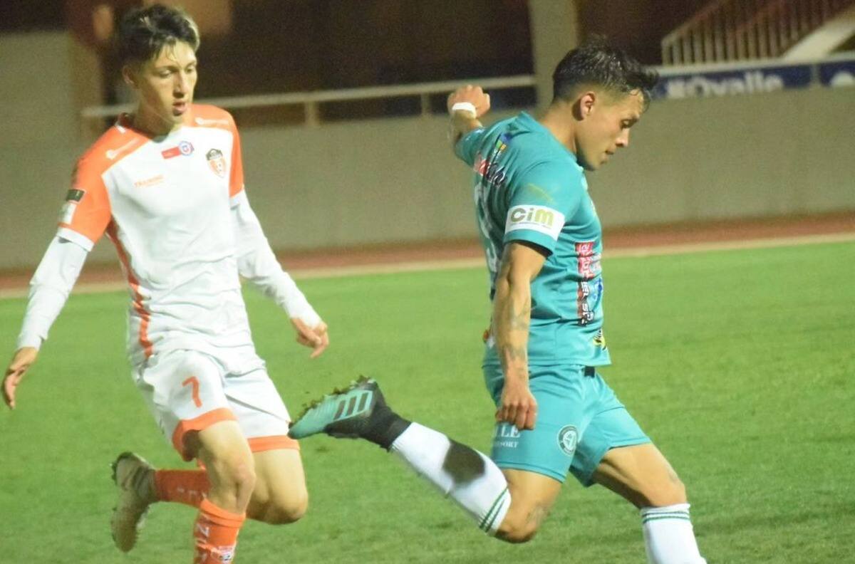 Equipo del fútbol chileno arma una rifa para pagarle la operación a un jugador