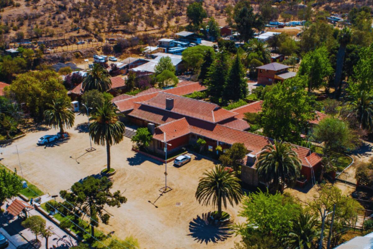 A este lugar se llega por la Ruta 68 y por medio de un trayecto de 40 minutos.