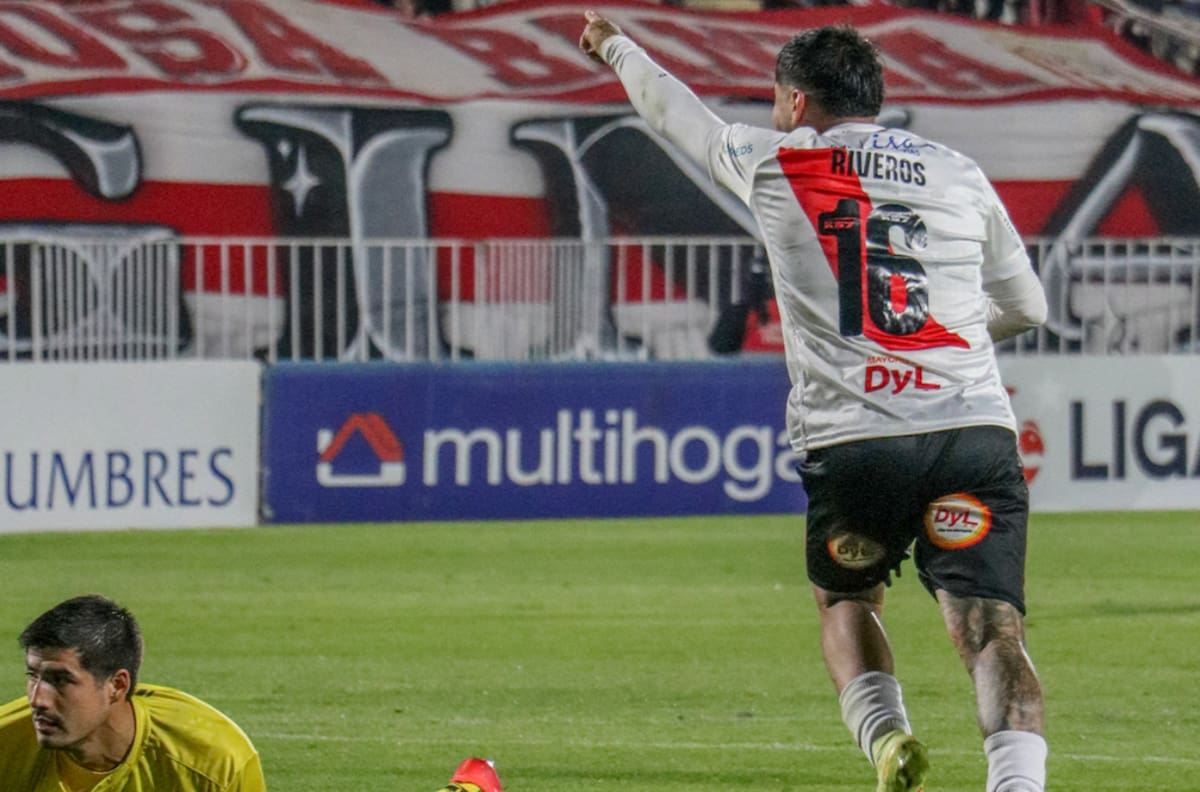 Deportes Temuco tropieza en casa contra Curicó y pierde una gran chance de acercarse a Cobreloa