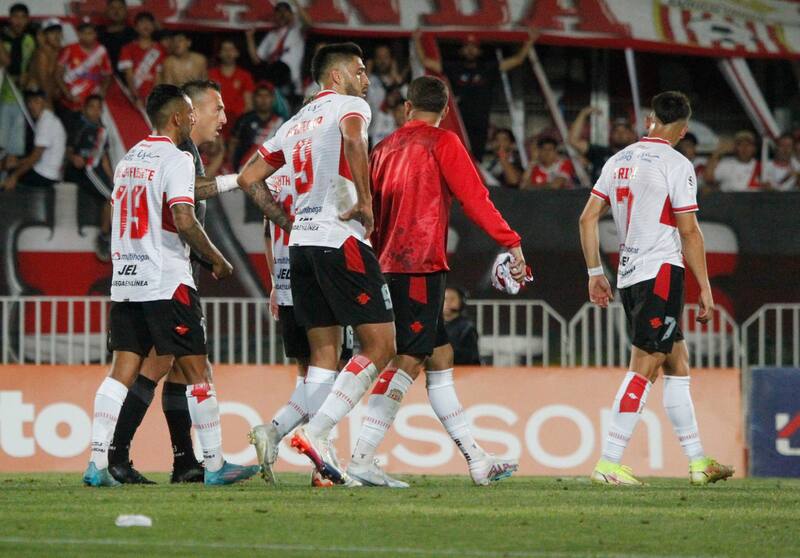 Curicó Unido está cerca de los puestos de descenso a Primera B. Crédito: Agencia Aton.