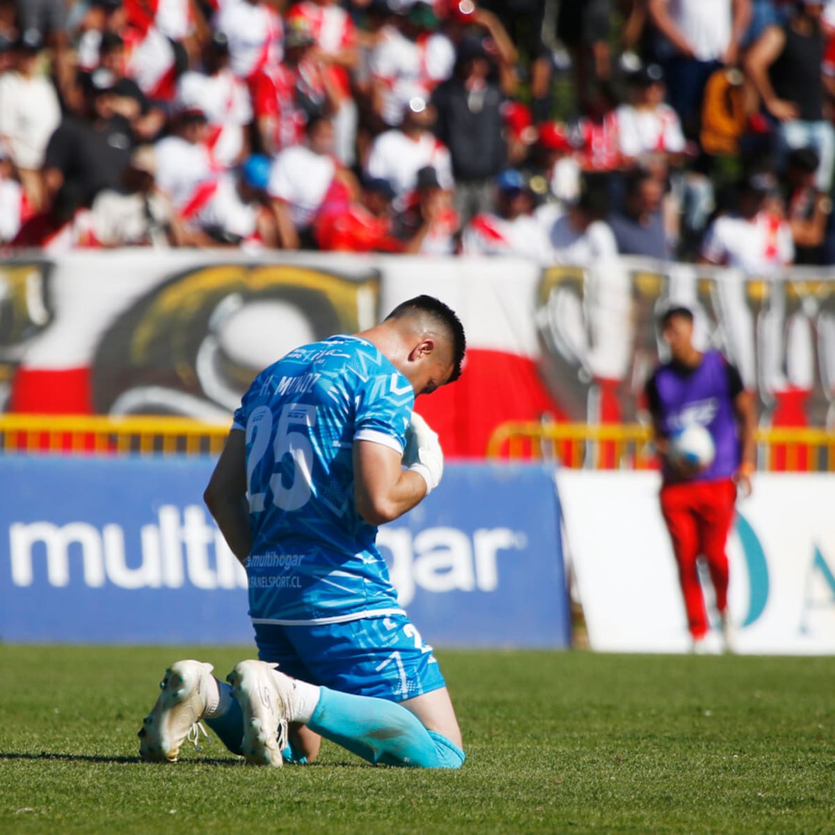 Nuevo mazazo en el fútbol chileno: equipo de Primera B sufre resta de puntos de cara a la segunda rueda