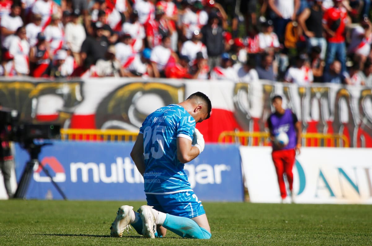 Nuevo mazazo en el fútbol chileno: equipo de Primera B sufre resta de puntos de cara a la segunda rueda