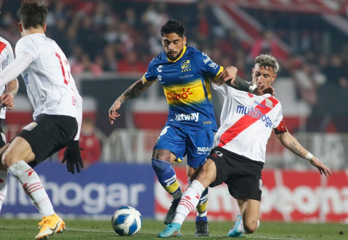 Curicó Unido vs Everton chocarán en La Granja. Foto: Agencia Aton.
