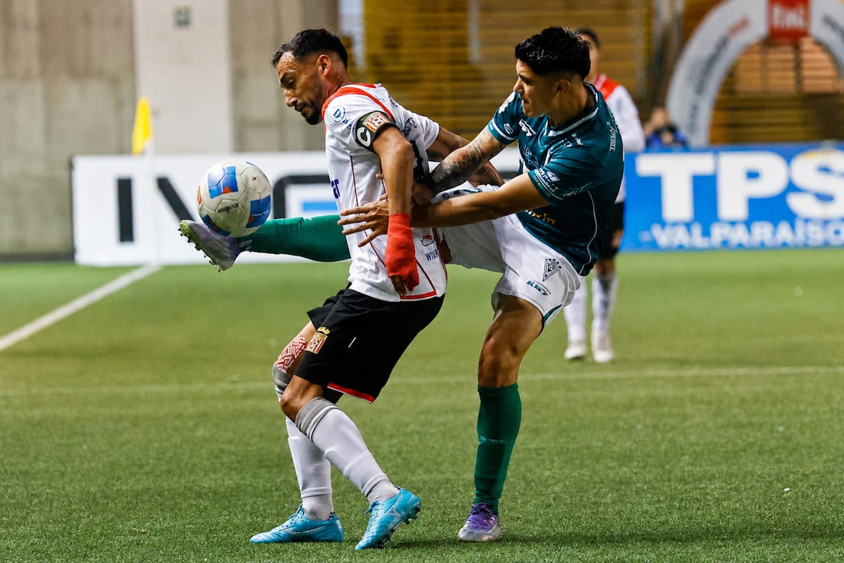 El duelo es válido por la fecha 12 de la Liga de Primera. Foto: Aton.