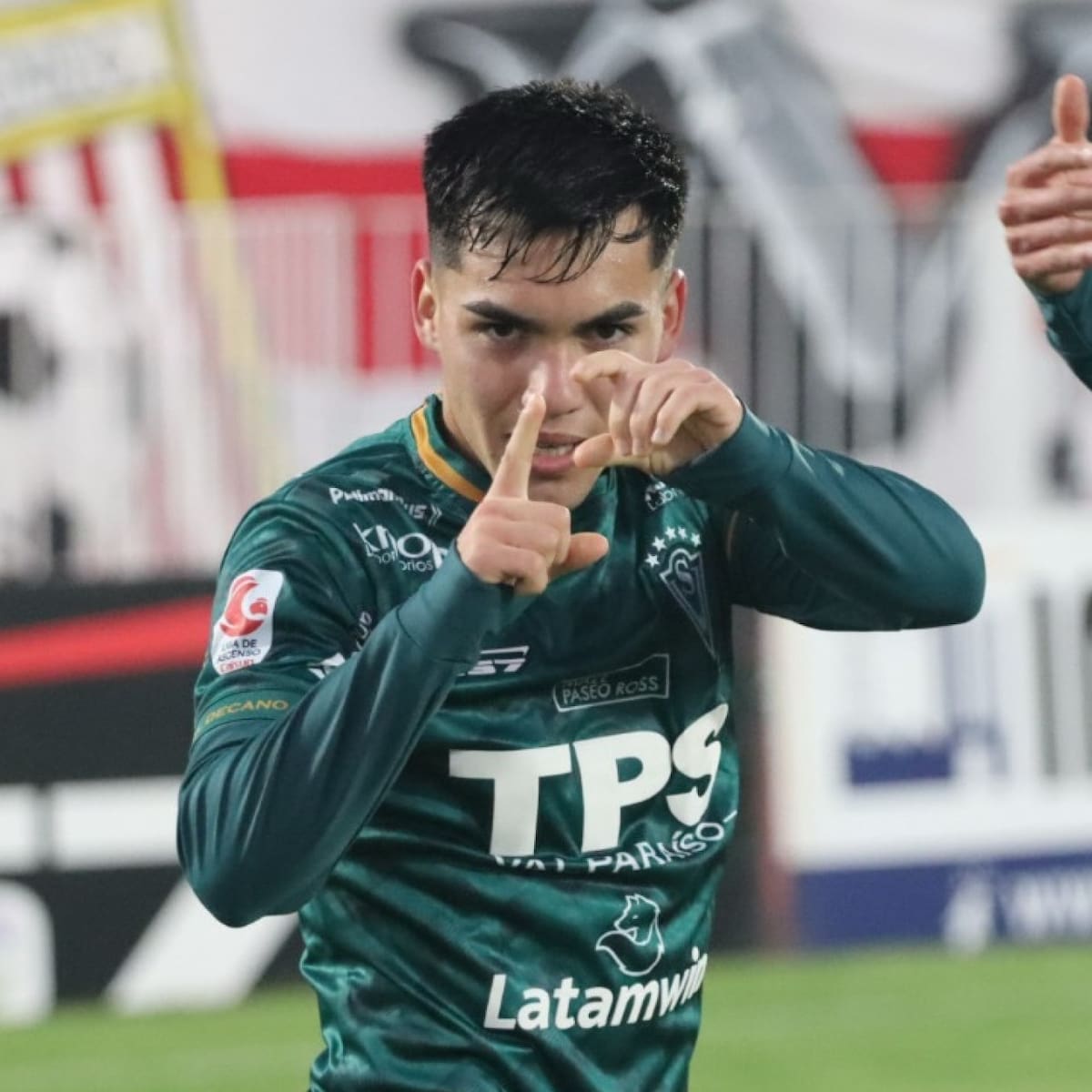 Tabla de posiciones Primera B: Wanderers no le pierde pisada a Cobreloa y golea en su visita a Curicó