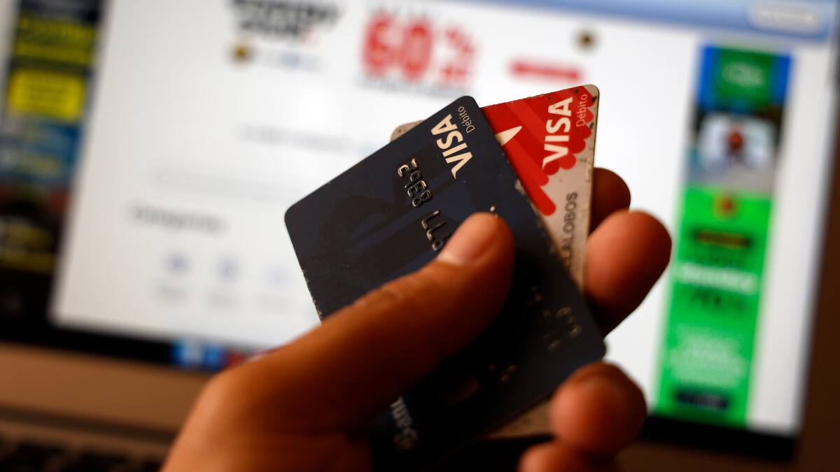 Tiendas del retail entregan siete consejos imperdibles para comprar durante este Cyber Day 2025