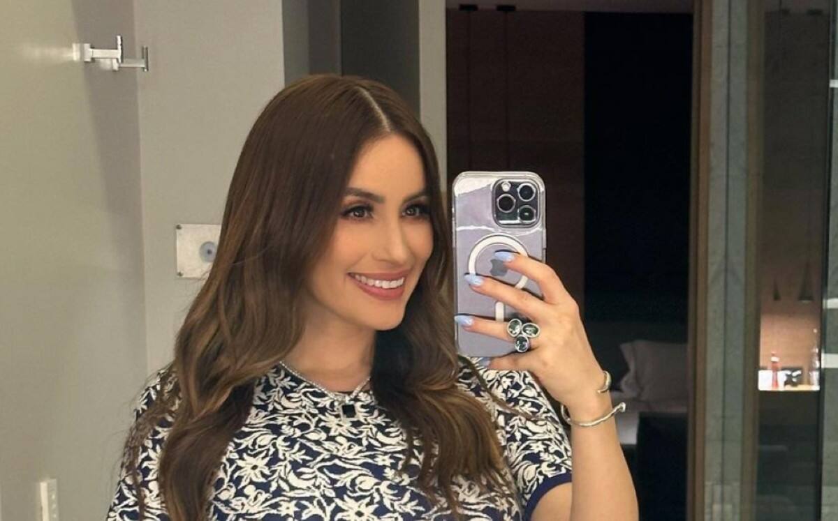 Hasta el momento no han revelado el rostro de su bebé - Créditos: Instagram @cynoficial