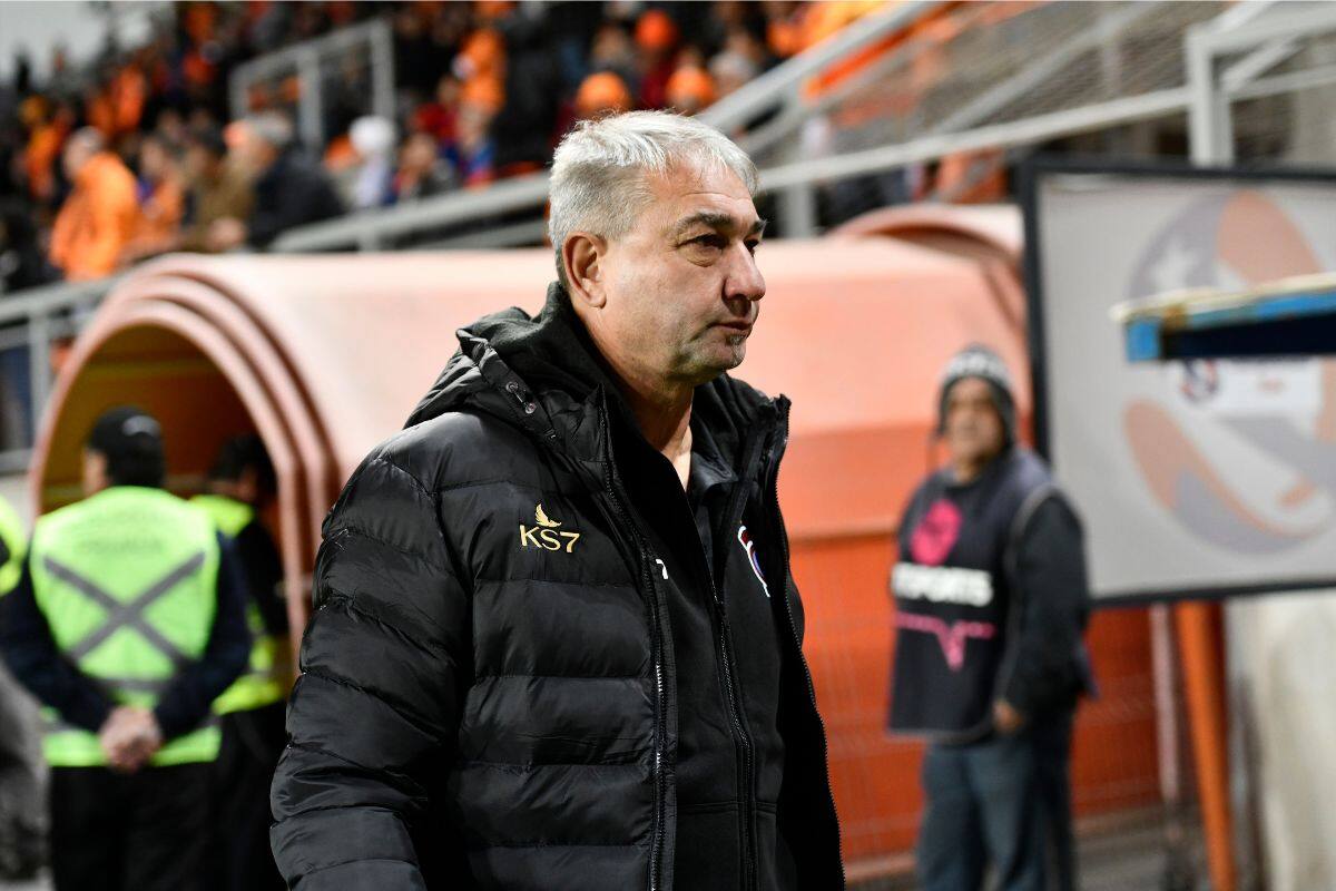 Se acabó. El argentino se fue de Cobreloa, con el equipo en puestos de descenso. Foto: Agencia Aton.