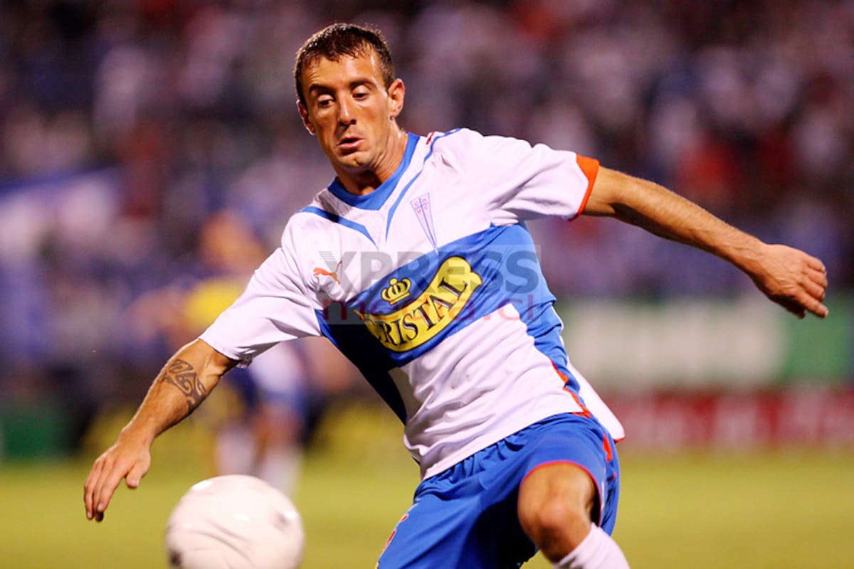Damián Díaz jugando por la Universidad Católica.