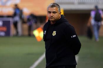 Otra banca disponible en Primera B: San Luis sorprende despidiendo a Damián Muñoz como su DT