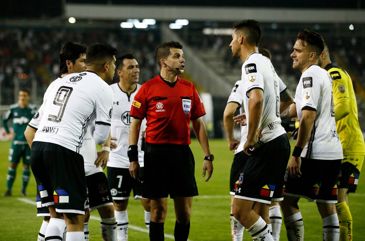 ¡Qué feo! Ex Colo Colo se desgarra en Argentina e hinchas celebran su lesión