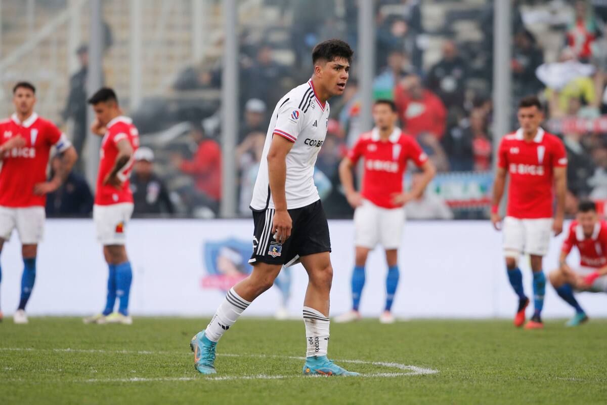 El joven delantero de Colo Colo es una de las grandes promesas del fútbol chileno. (Foto: Agencia Aton)