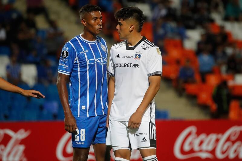 asoma como titular en Colo Colo.