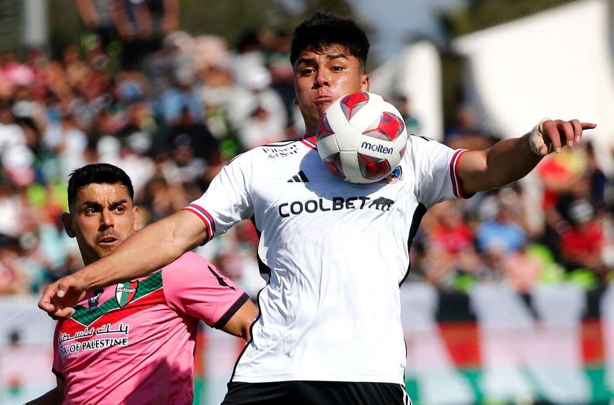 En Uruguay miran con atención el crecimiento de Damián Pizarro en Colo Colo: “Tiene grandes condiciones”