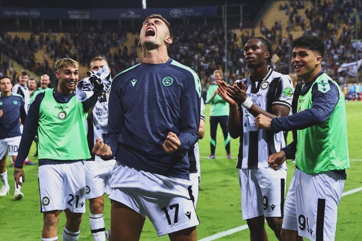 la pasa mal en Udinese.