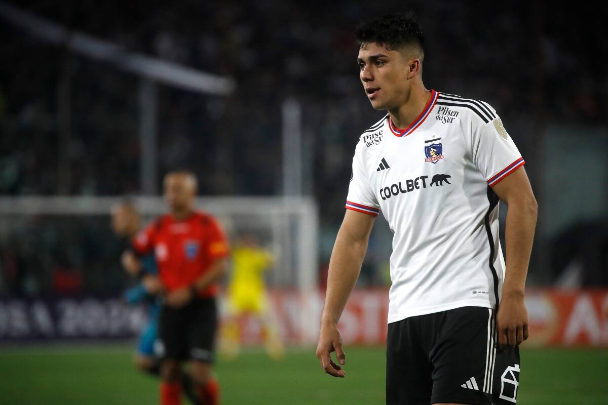 El joven delantero de Colo Colo podría tener una oferta desde Bélgica en las próximas semanas. (Foto: Agencia Aton)