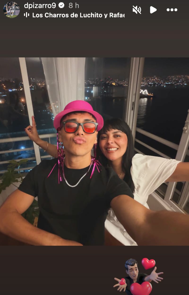 Esta es la historia que subió el delantero, festejando Año Nuevo en la Región de Valparaíso. No viajó a Francia y aguarda por Colo Colo.