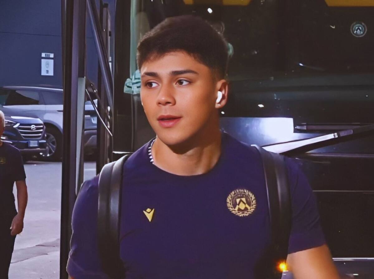 seguiría jugando en el equipo Sub-21 del Udinese.