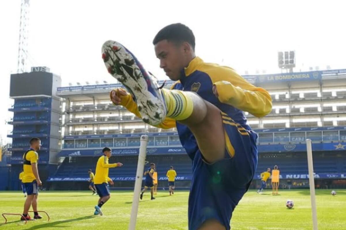 hizo las inferiores en Boca Juniors.