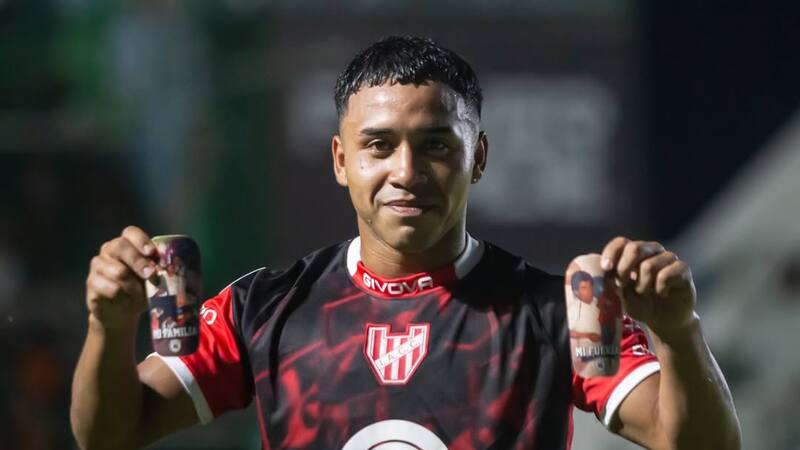 ¿El tapado de Colo Colo? El volante que la rompió en Argentina y Jorge Almirón pidió para 2025