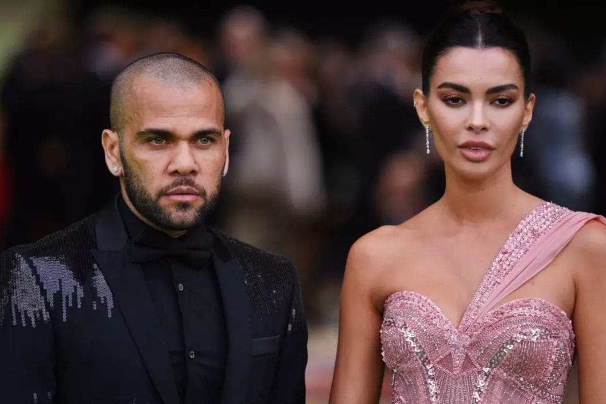 Joana Sanz se niega a ayudar a Dani Alves. (Getty)