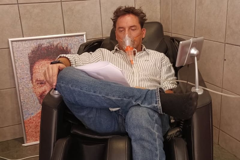 tiene que cuidar muy bien sus cuerdas vocales. Créditos: @exhuevo.