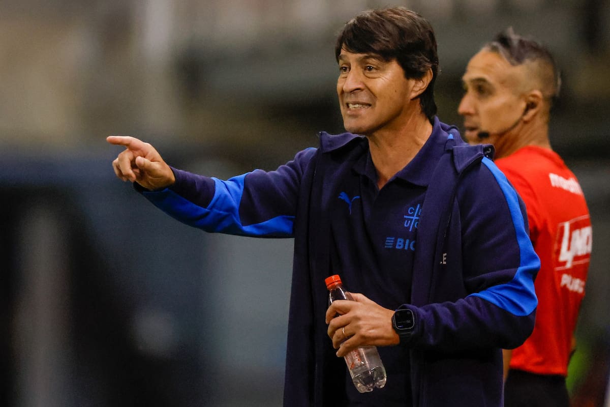 Entrenador de Universidad Católica. Foto: Agencia Aton.