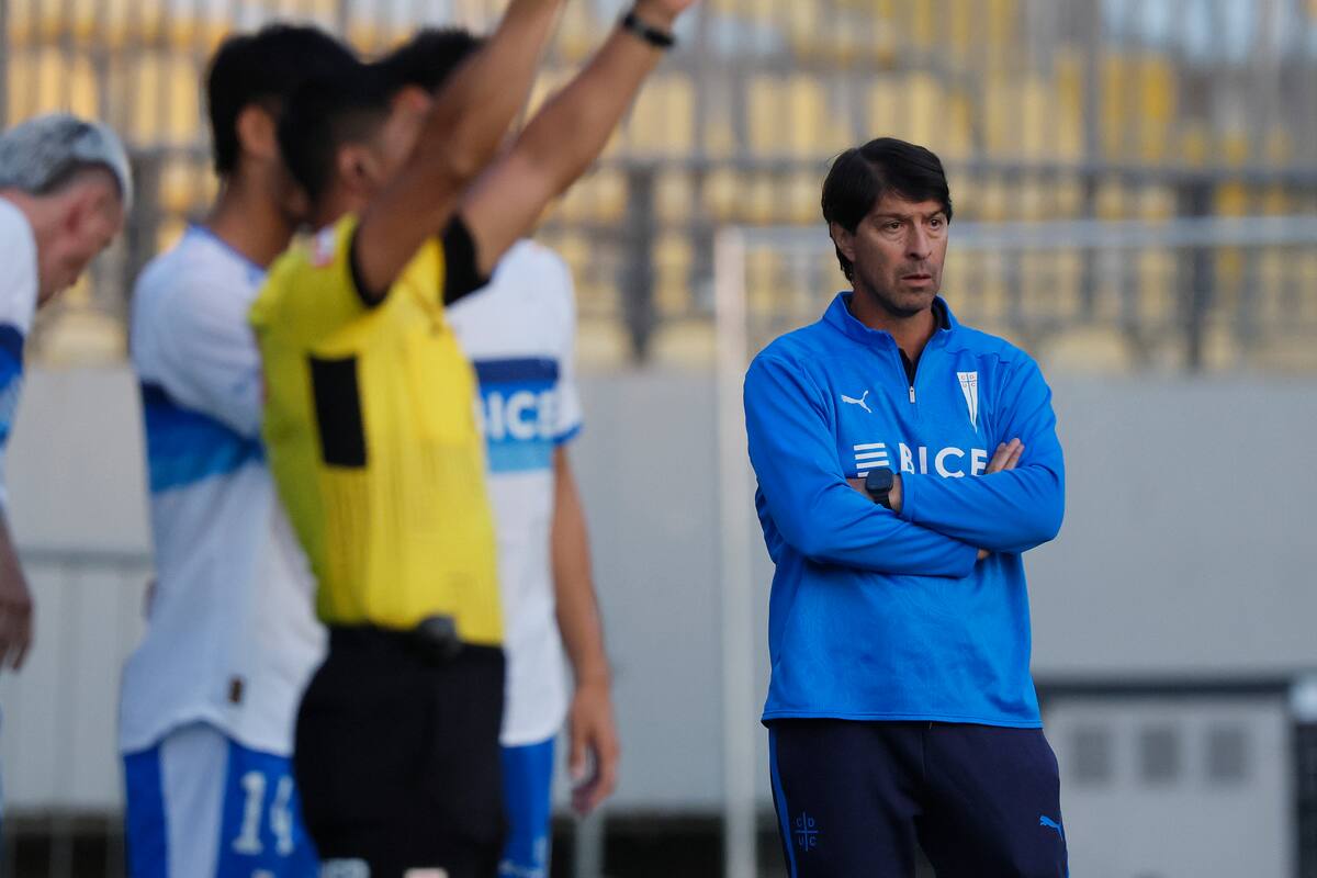 El DT en Universidad Católica. Foto: Agencia Aton.