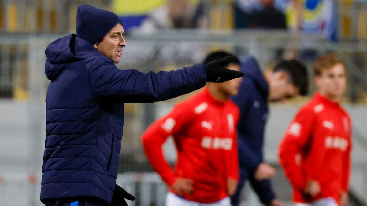 “Innecesarias”: Daniel Garnero explica su enojo tras el 3-1 de la UC sobre Everton