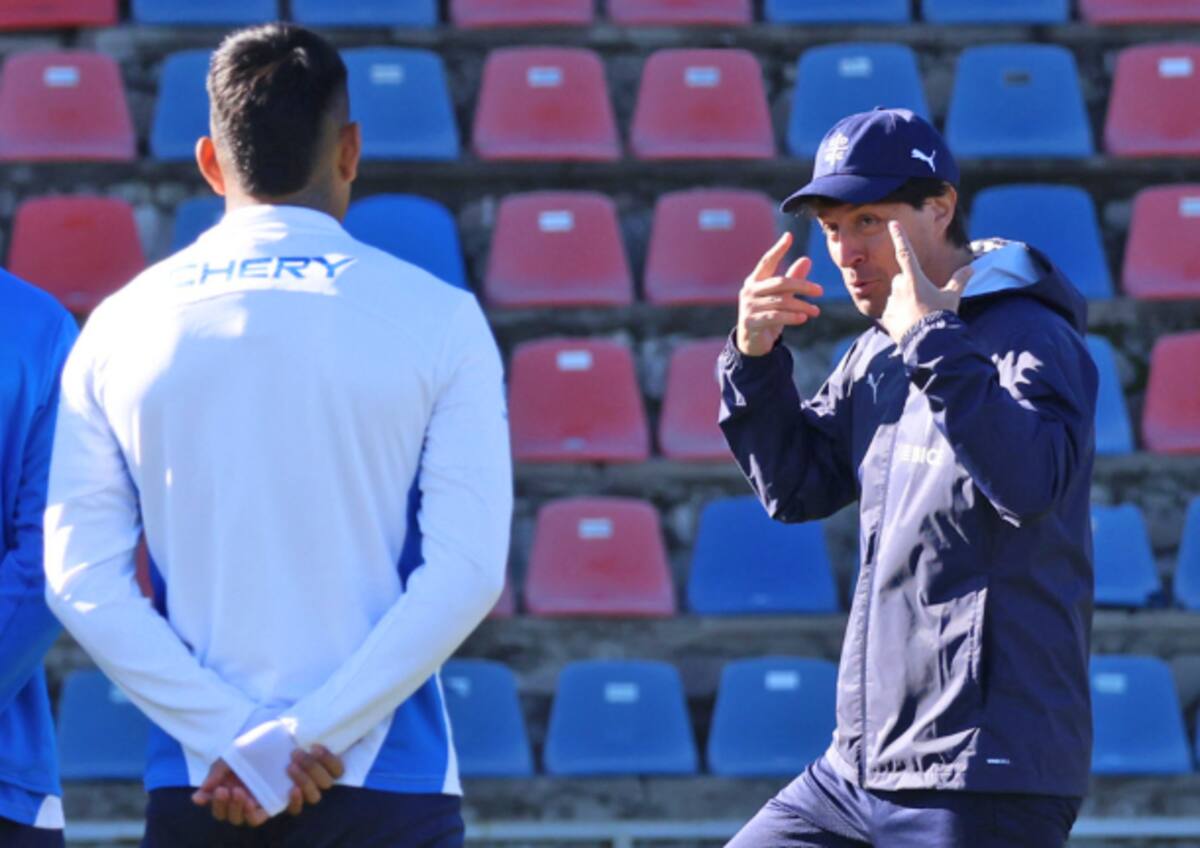 Nuevo DT de la Universidad Católica. Foto: Comunicaciones Cruzados.