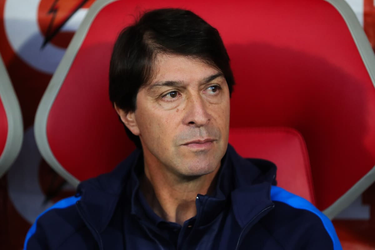 El DT se queda sin crédito en la UCFoto: Aton.