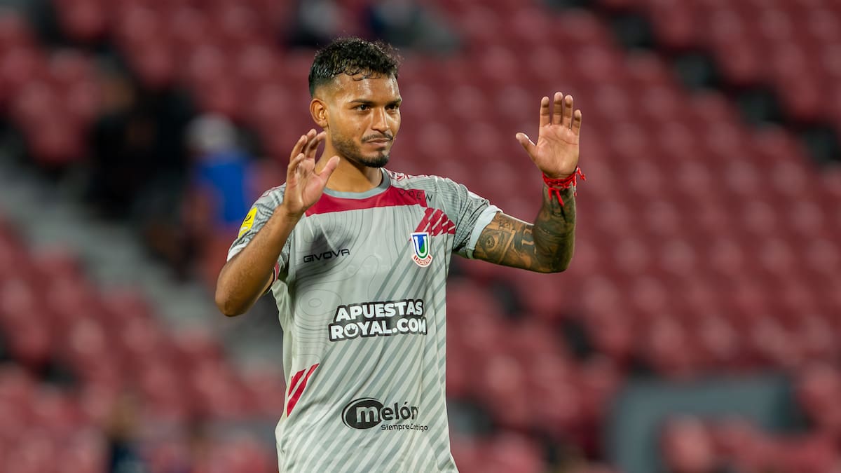 Debe volver a Colo Colo y le ganó a la U en el debut de Gago: “Espero dar un salto en mi carrera”