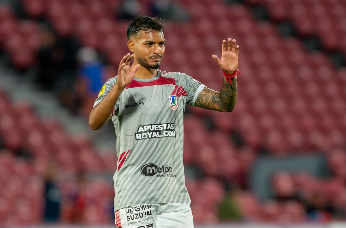 Debe volver a Colo Colo y le ganó a la U en el debut de Gago: “Espero dar un salto en mi carrera”