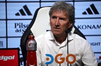 Daniel Morón pierde apoyo en Colo Colo y ya se barajan nombres para eventuales sustitutos en 2026